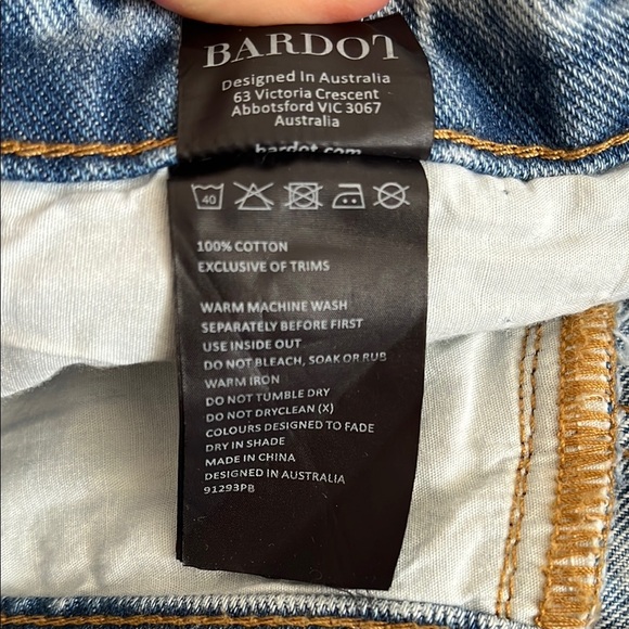 BARDOT NWOT Wide Leg Denim Jeans, Size 28 - Picture 5 of 14